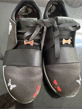 Women Size 7 Ted Baker Black Butterfly Slip-On Sneakers with Bow Accent